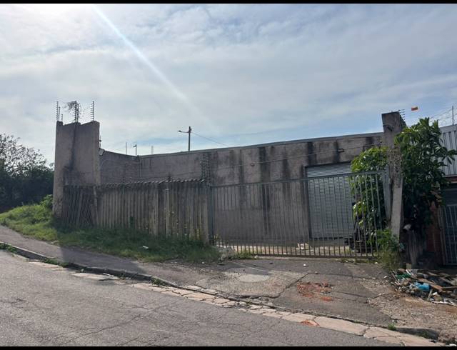 1,620M² MINI FACTORY FOR SALE IN UMBILO